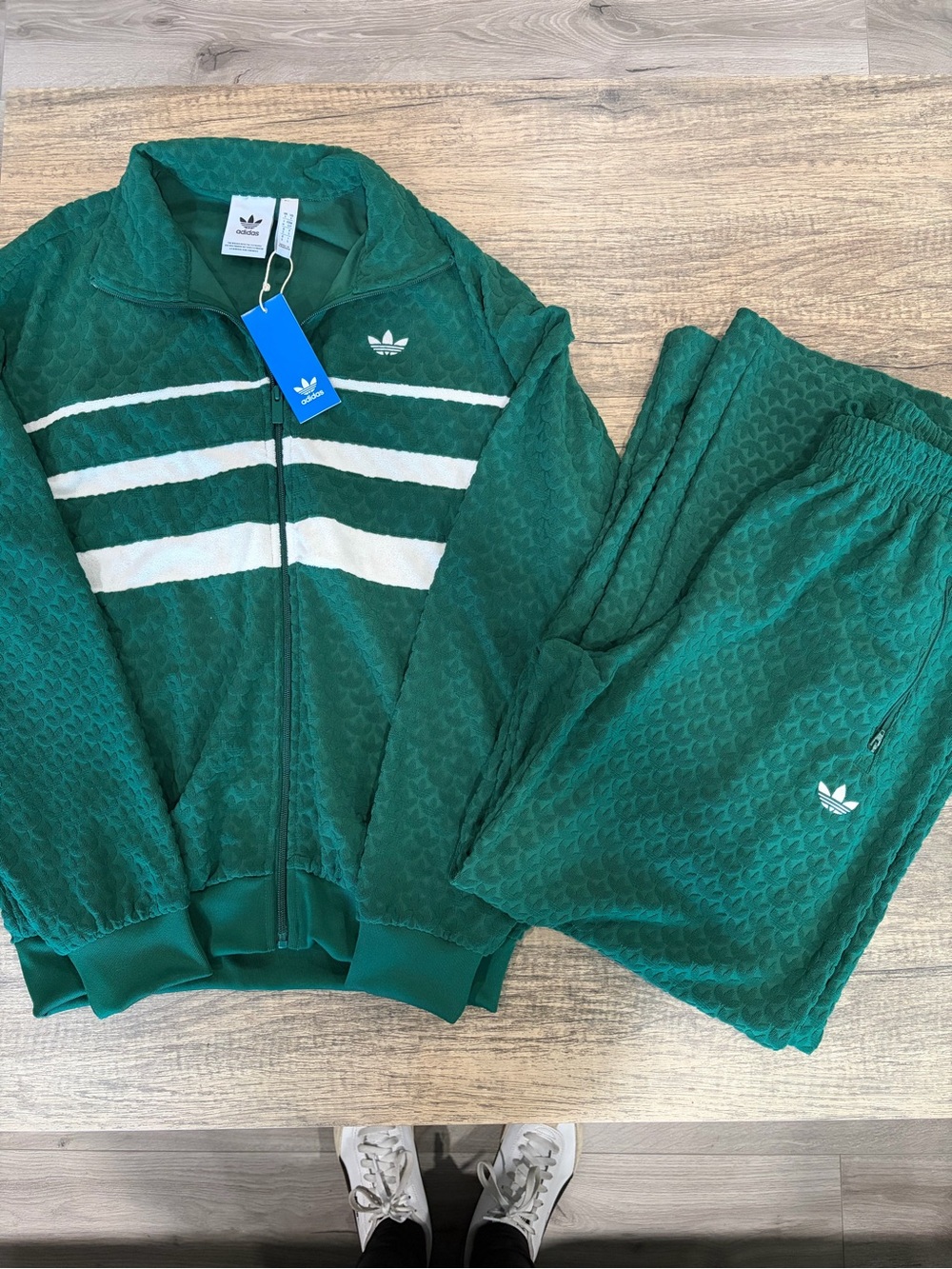 adidas Green Tracksuit Style Set with White Three-Stripes